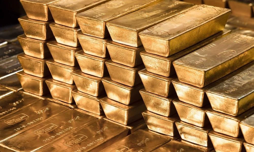 Πτωτικά έκλεισε η τιμή του χρυσού - Ενισχύεται το δολάριο